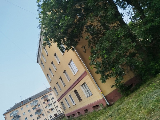 Шестилетняя девочка выпала из окна второго этажа в Иванове